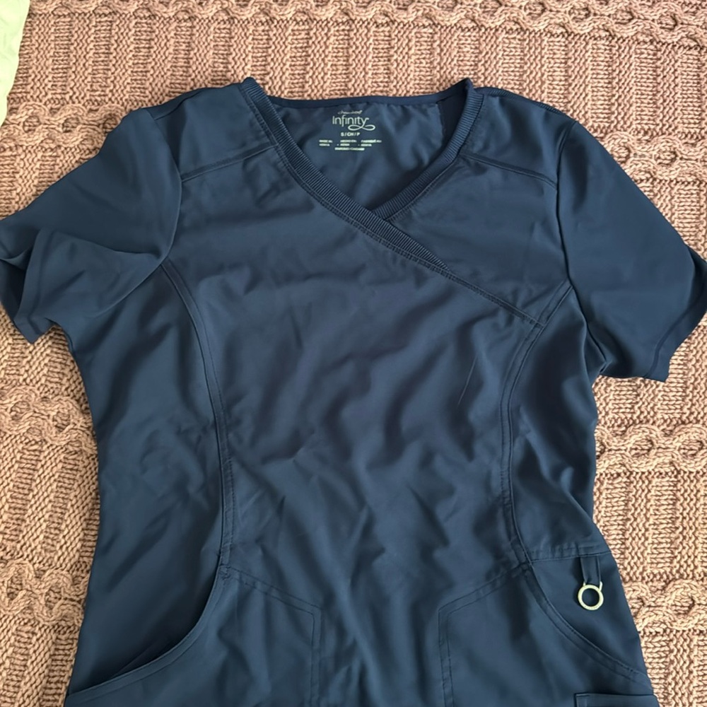 Cherokee infinity scrub top